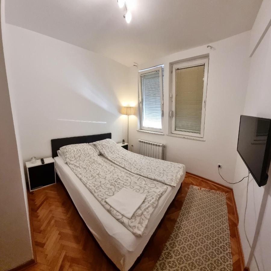 Apartman Veselinovic Free Parking Вранє Екстер'єр фото